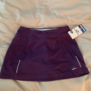 NWT - Brooks Running Skort